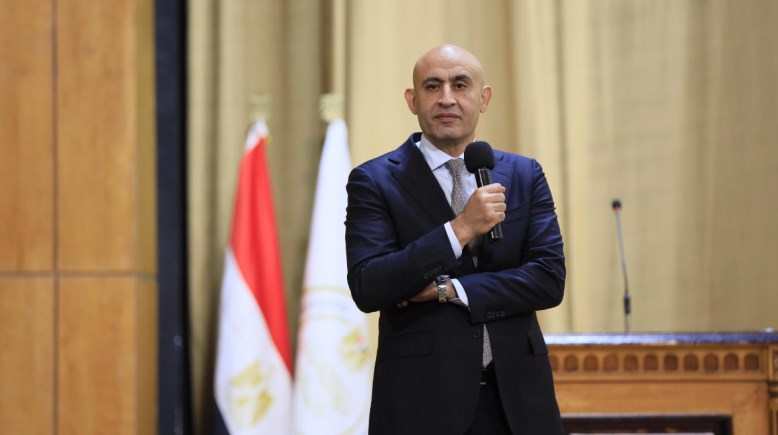 وزير التعليم محمد عبداللطيف