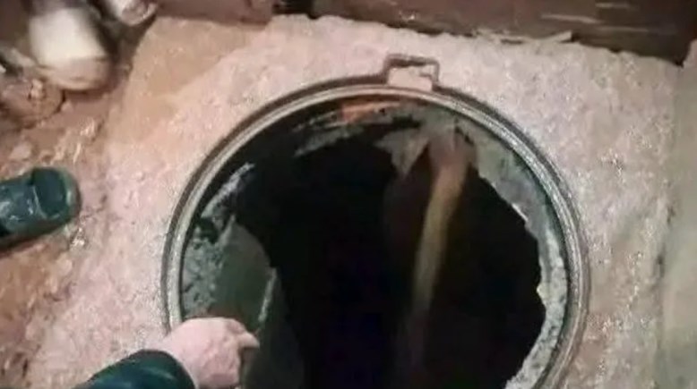 بالوعة صرف صحي -أرشيفية
