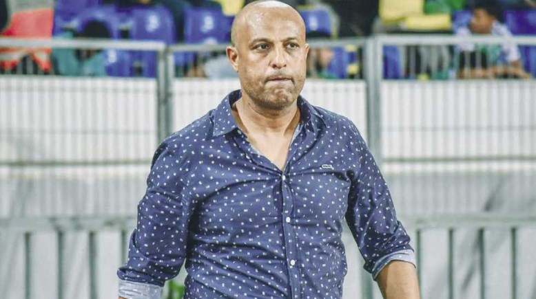 طارق مصطفي