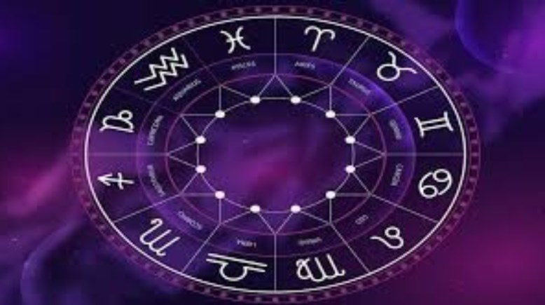 حظك اليوم الأحد 4 مايو 2025