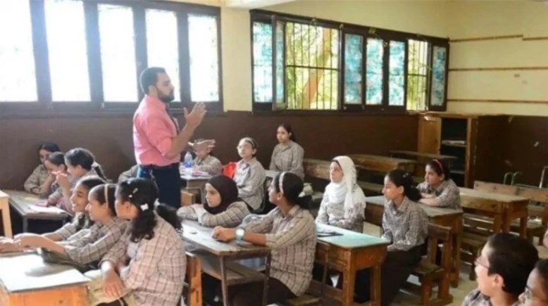 مسابقة 22 ألف وظيفة معلم مساعد مادة الرياضيات 2025