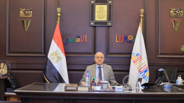 محافظ الأقصر المهندس عبدالمطلب عمارة 