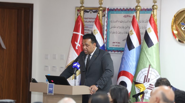 الباحث محمد كمال 