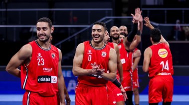 سلة الأهلي تواجه الاتحاد 