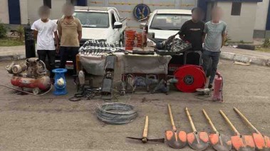 المتهمين