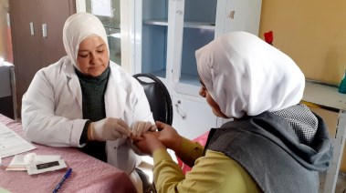أرشيفية...مبادرة فحص المقبلين علي الزواج