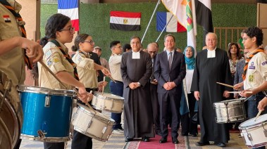 السفير الفرنسي يفتتح محطة طاقة شمسية في مدرسة القديس يوسف