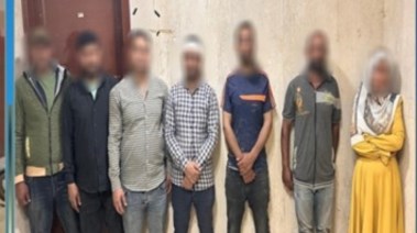 أطراف المشاجرة بعد إلقاء عليهم
