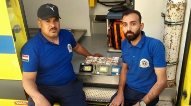 مسعفان بهيئة الإسعاف يعيدان نصف مليون جنيه وكيلو إلا ربع ذهباً