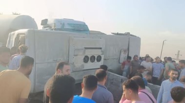 حادث تصادم بين تريلا وأتوبيس  في الشرقية