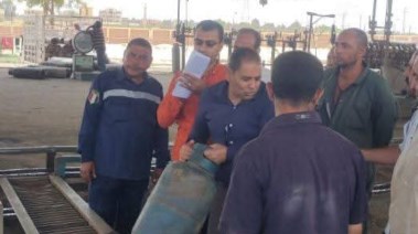 ضبط نقص في أوزان أسطوانات البوتاجاز  بالمنيا 