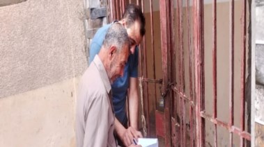 أثناء تنفيذ قرار الإغلاق 