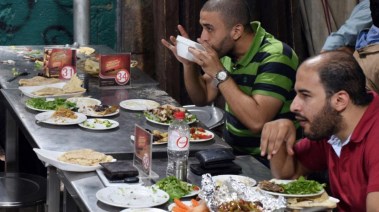 أحد المطاعم المصرية