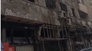 آثار الحريق في مطعم تريومف بالنزهة