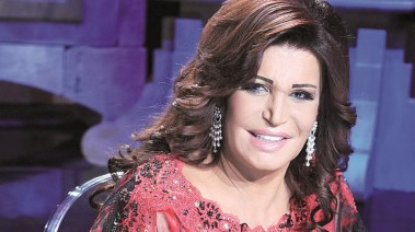  نجوى فؤاد