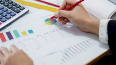 موضوع تعبير عن المشروعات الصغيرة