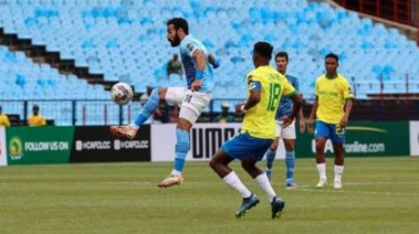 بيراميدز ضد داونز