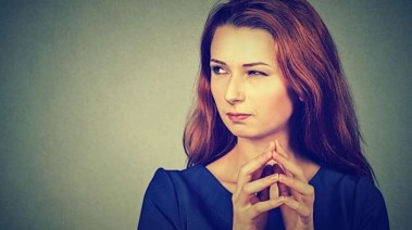 أبراج تعيش في المستقبل بخيال