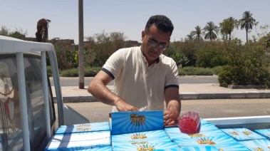 وكيل مديرية التموين بالأقصر عبدالرازق الصافي أثناء الحملة التموينية