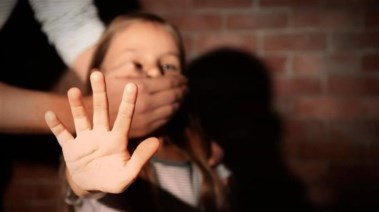 تحرش بطفلة - تعبيرية 