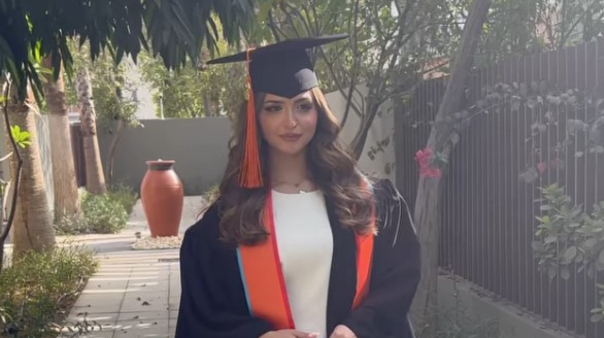 تخرج حلا الترك تخرج حلا الترك