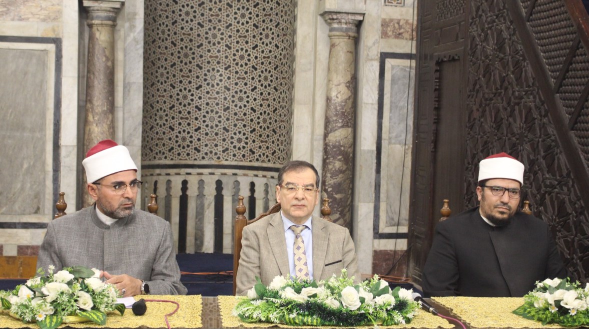 جانب من اللقاء بالجامع جانب من اللقاء بالجامع