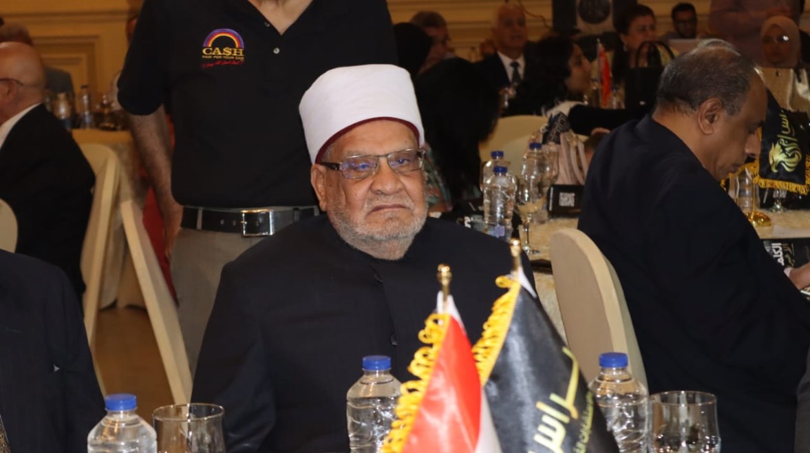 الشيخ أحمد كريمة، أستاذ الفقه المقارن والشريعة الإسلامية بجامعة الأزهر الشيخ أحمد كريمة، أستاذ الفقه المقارن والشريعة الإسلامية بجامعة الأزهر