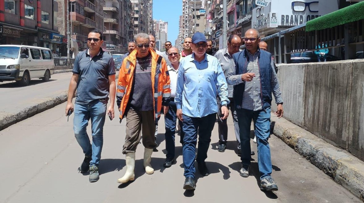 سيد إسماعيل نائب وزير الإسكان سيد إسماعيل نائب وزير الإسكان