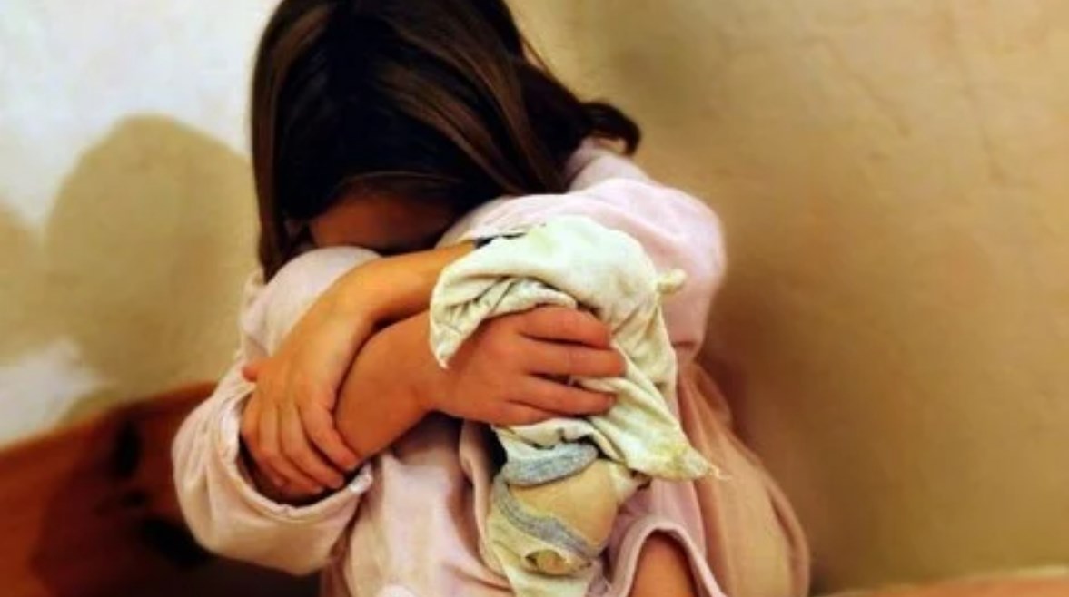 صغيرة - موضوعية صغيرة - موضوعية
