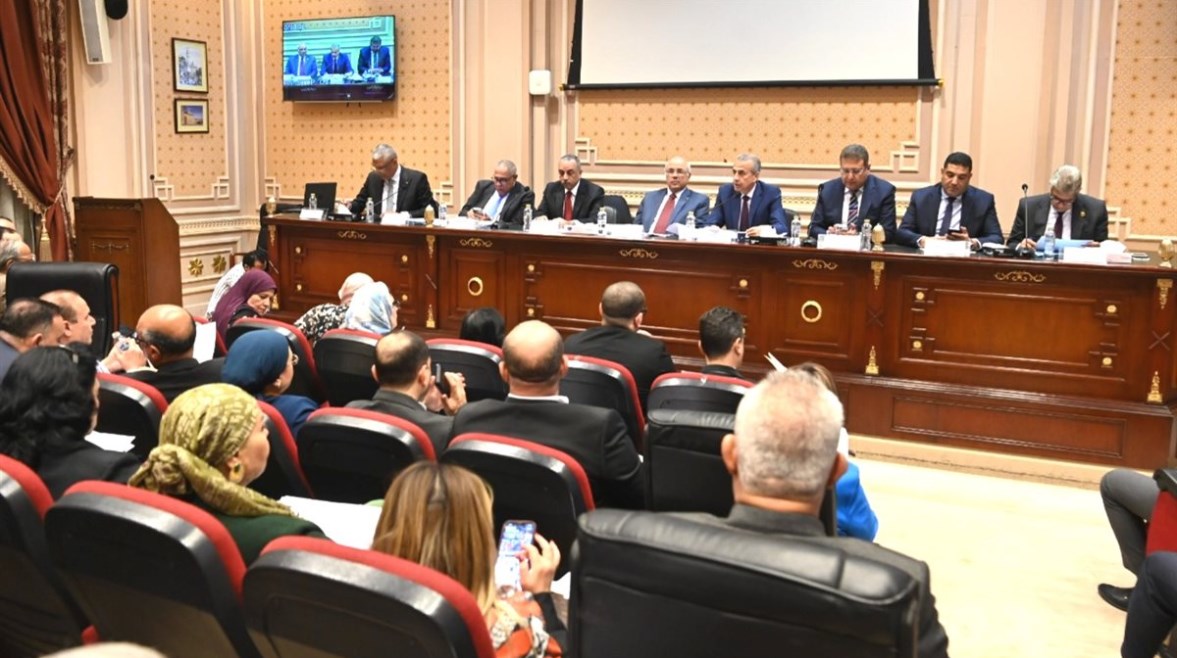 اللجنة المشتركة لمناقشة مشروع تعديل قانون الإيجار القديم اللجنة المشتركة لمناقشة مشروع تعديل قانون الإيجار القديم