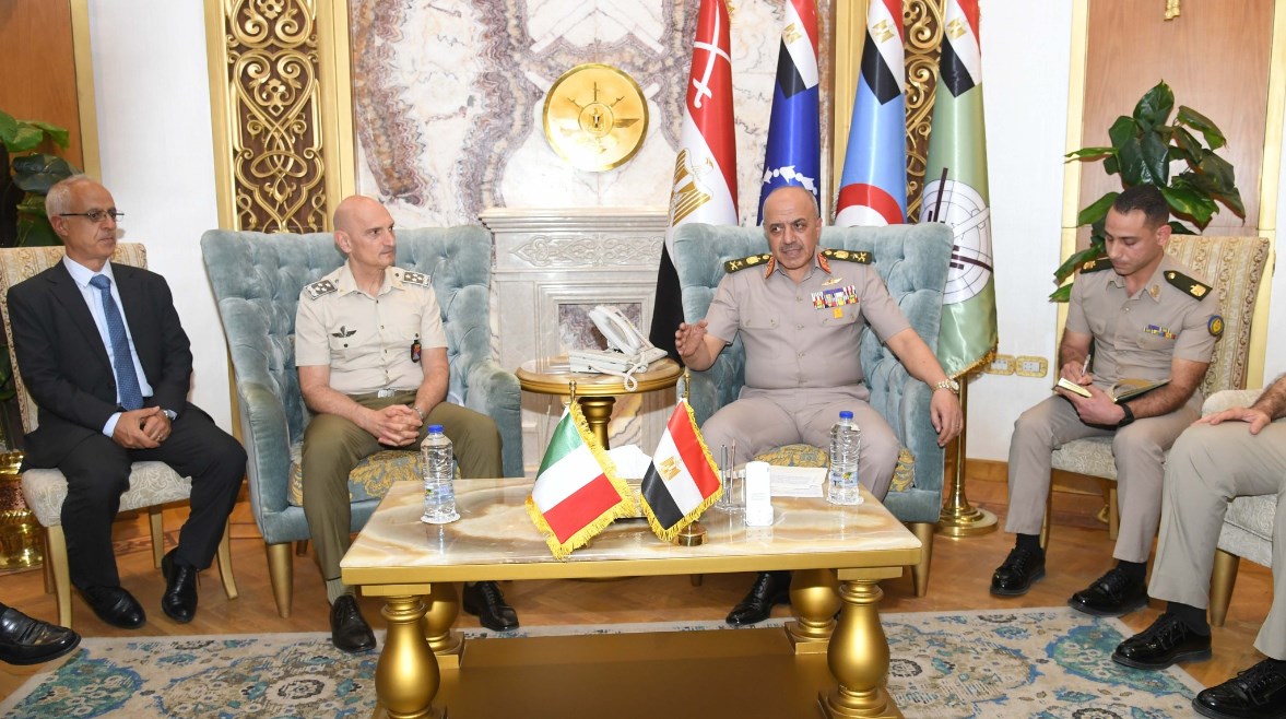 رئيس أركان حرب القوات المسلحة يلتقى نظيره الإيطالي رئيس أركان حرب القوات المسلحة يلتقى نظيره الإيطالي