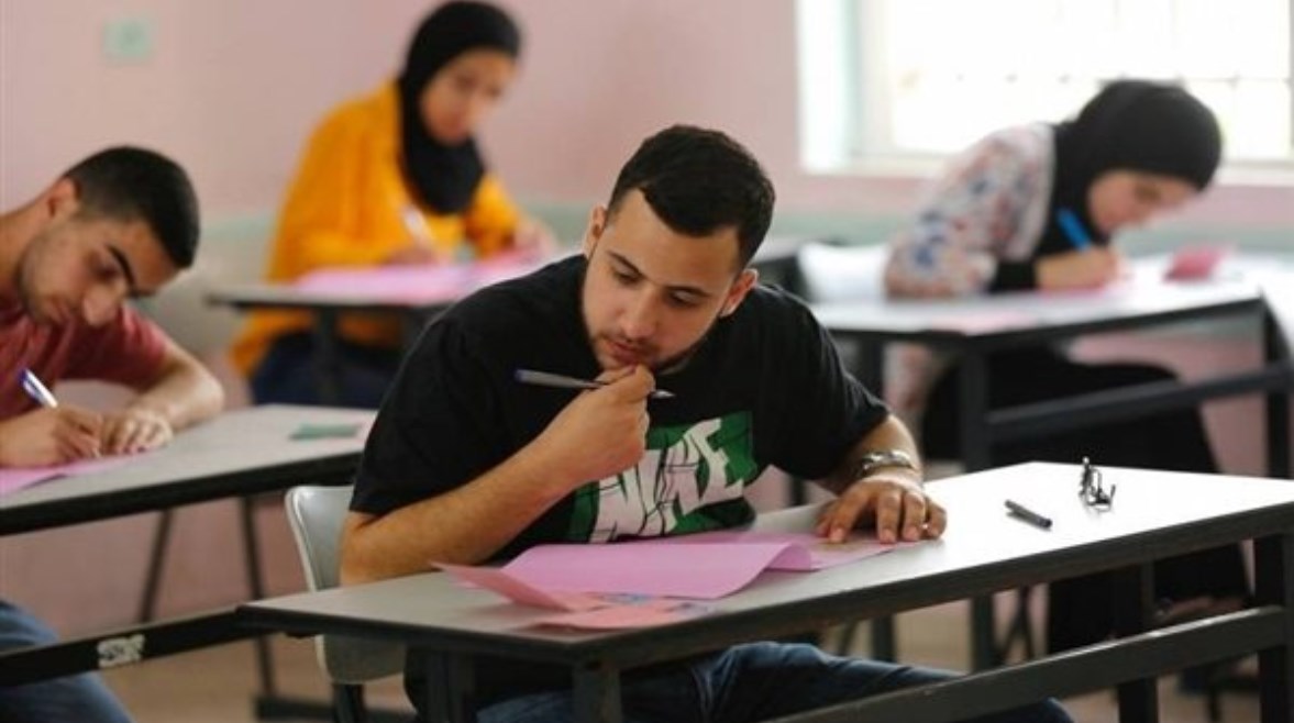 انطلاق امتحانات الدبلومات الفنية التحريرية