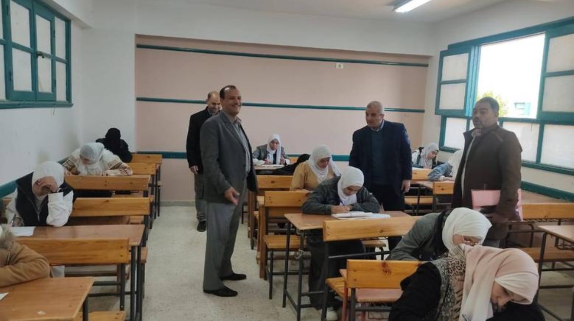 امتحان الدبلومات الفنية امتحان الدبلومات الفنية