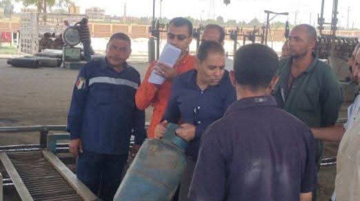 ضبط نقص في أوزان أسطوانات البوتاجاز بالمنيا ضبط نقص في أوزان أسطوانات البوتاجاز بالمنيا