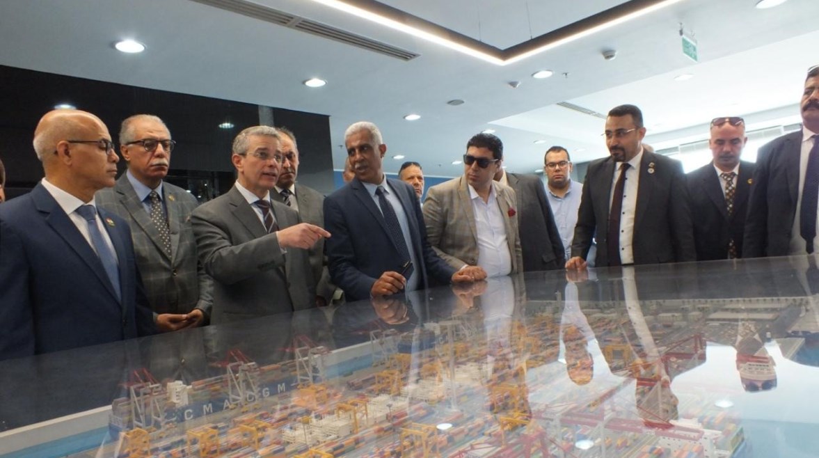 رئيس مصلحة الجمارك، أحمد أموي خلال الجولة