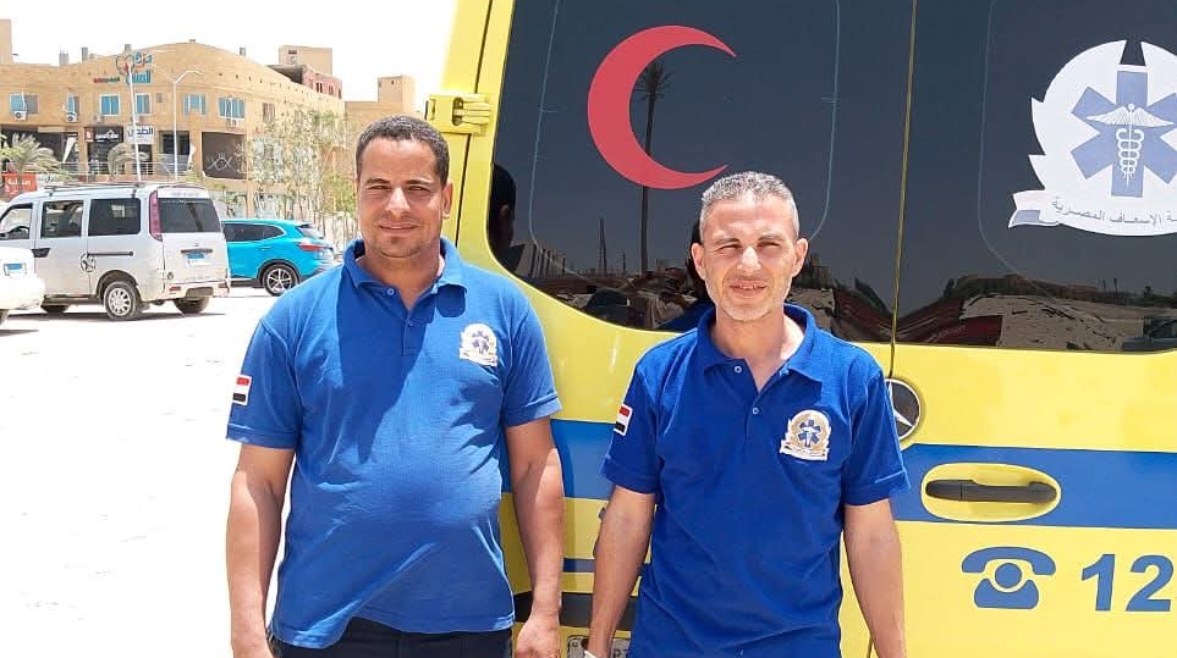المسعف والسائق المسعف والسائق