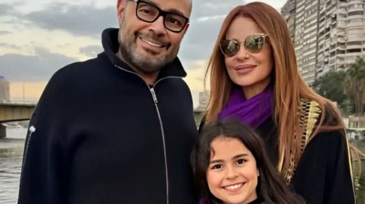 وليد مصطفى وكارول سماحة وابنتهما وليد مصطفى وكارول سماحة وابنتهما