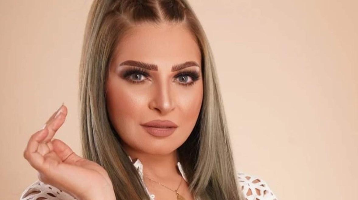 "أنتي مال أمك".. منة جلال تتعرض لموقف محرج بسبب طفل