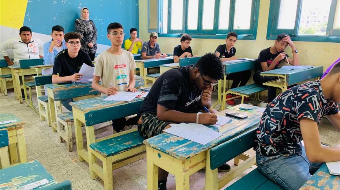 جدول امتحانات الصف الثالث الإعدادي الترم الثاني بالقليوبية 2025 جدول امتحانات الصف الثالث الإعدادي الترم الثاني بالقليوبية 2025