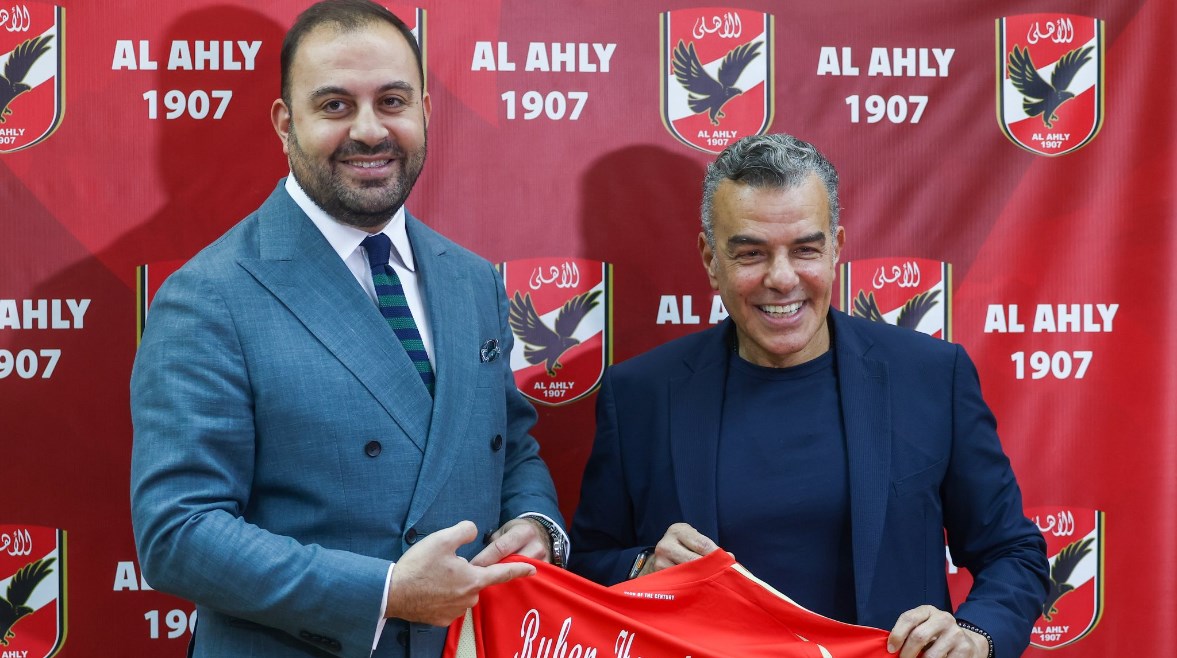 الأهلي ووفد السفارة الأمريكية الأهلي ووفد السفارة الأمريكية