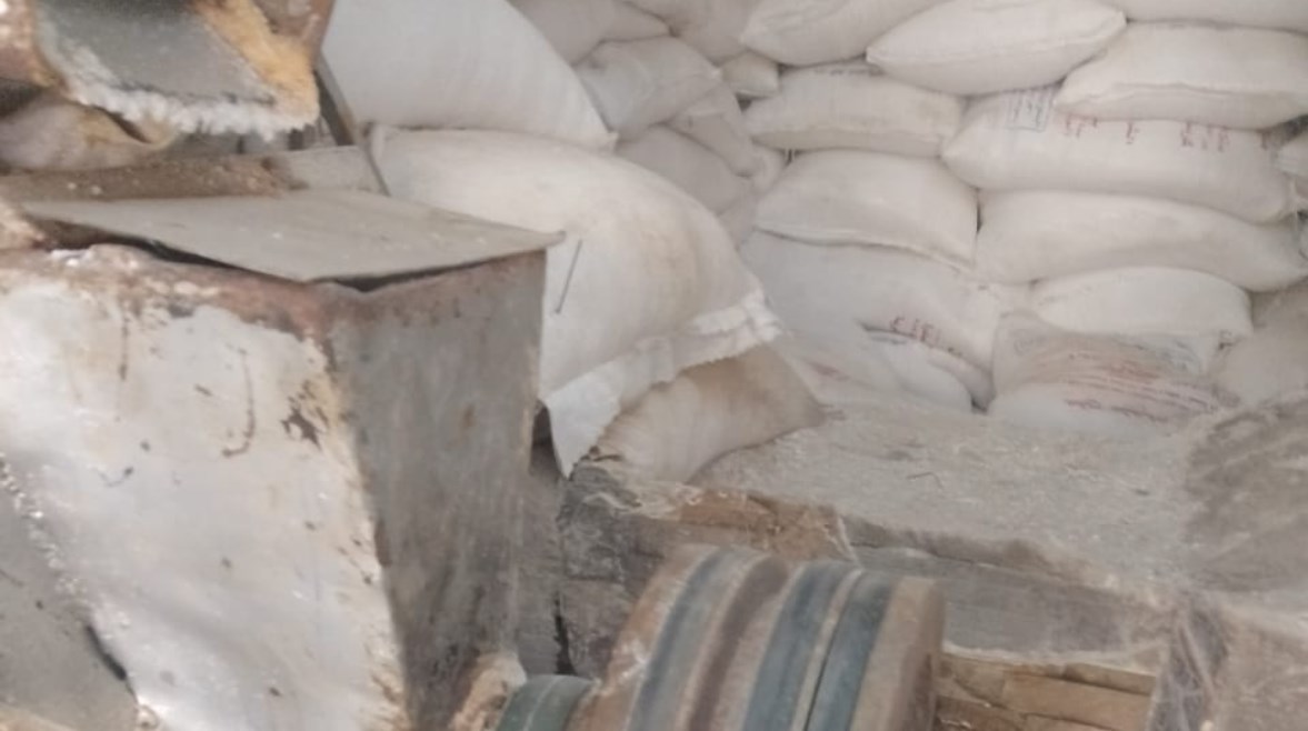 ضبط 2 طن ملح طعام غير آدمي في مطحن بشبين القناطر ضبط 2 طن ملح طعام غير آدمي في مطحن بشبين القناطر