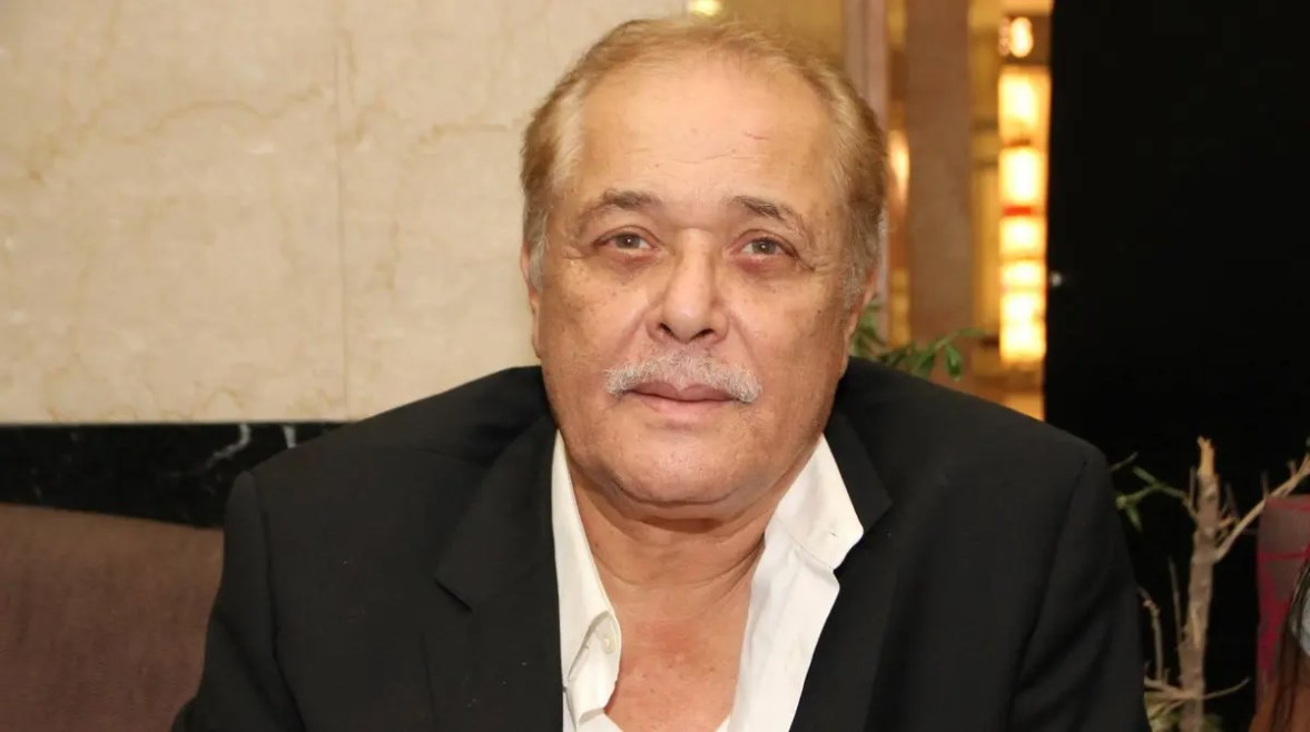 محمود عبدالعزيز محمود عبدالعزيز