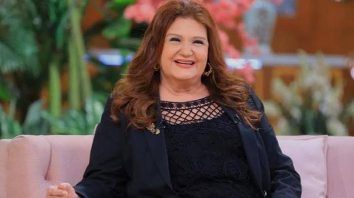 ميمي جمال تؤدي دور والدة غادة عادل في "فيها إيه يعني"