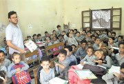 معلم مساعد