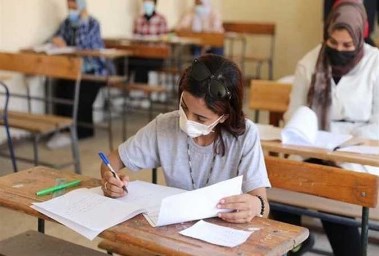 طلبة الثانوية العامة-تعبيرية
