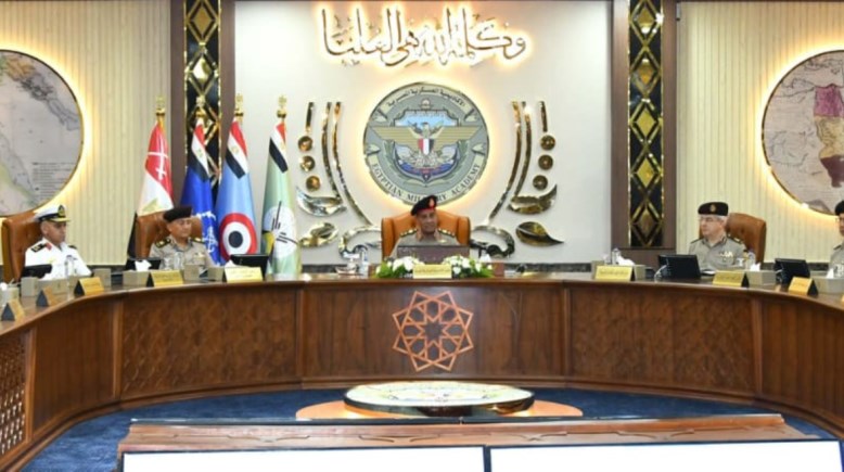جانب من مؤتمر مدير الأكاديمية العسكرية الفريق أشرف سالم زاهر 