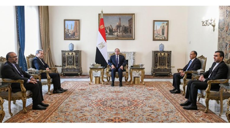 الرئيس السيسي ووزير الخارجية الإيراني عباس عراقجي - أرشفية