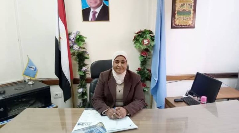 فايزة أحمد مدير عام التربية والتعليم بالبحر الأحمر 