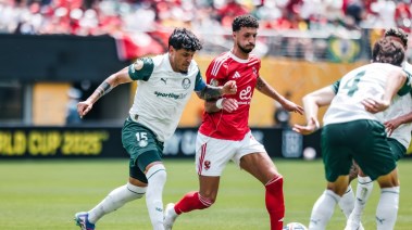 الأهلي وبالميراس 