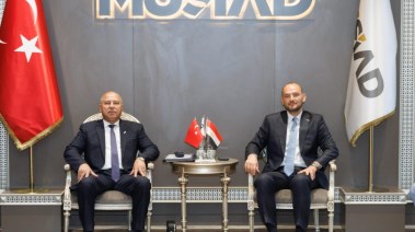 كامل الوزير من تركيا 